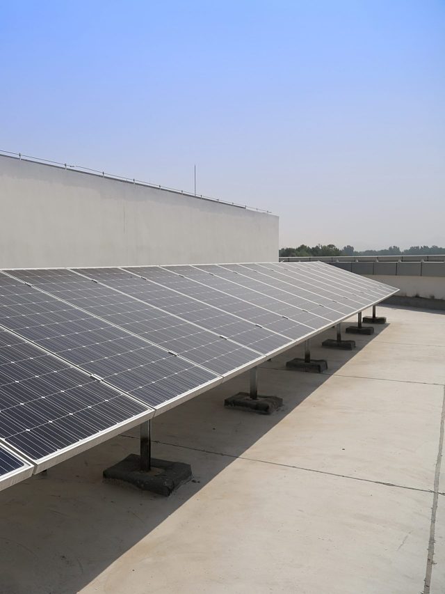 O que são módulos fotovoltaicos bifaciais?