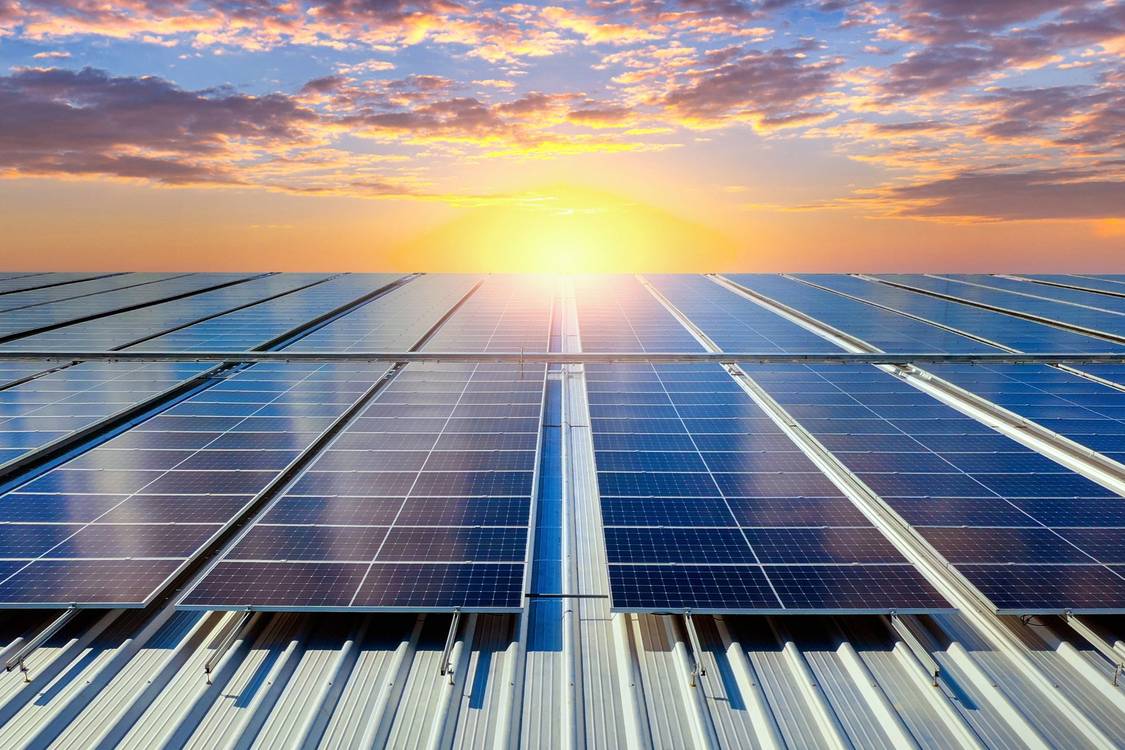 Eficiência do painel fotovoltaico.