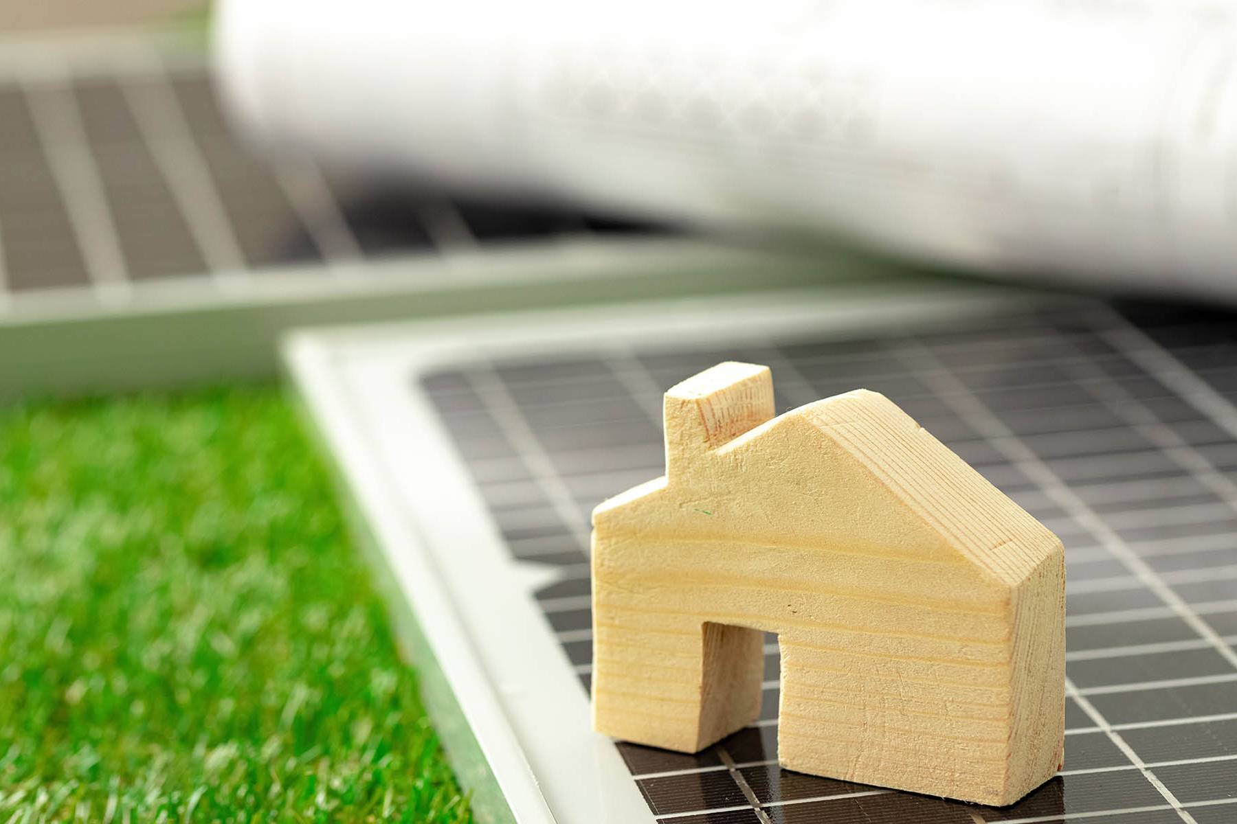 Financiamento para energia solar de R$ 405 milhões é anunciado pelo BDMG e ABSOLAR.